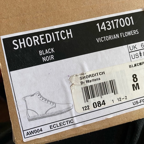 DR. MARTENS Shoreditch Floral Canvas Boot - Picture 9 of 12